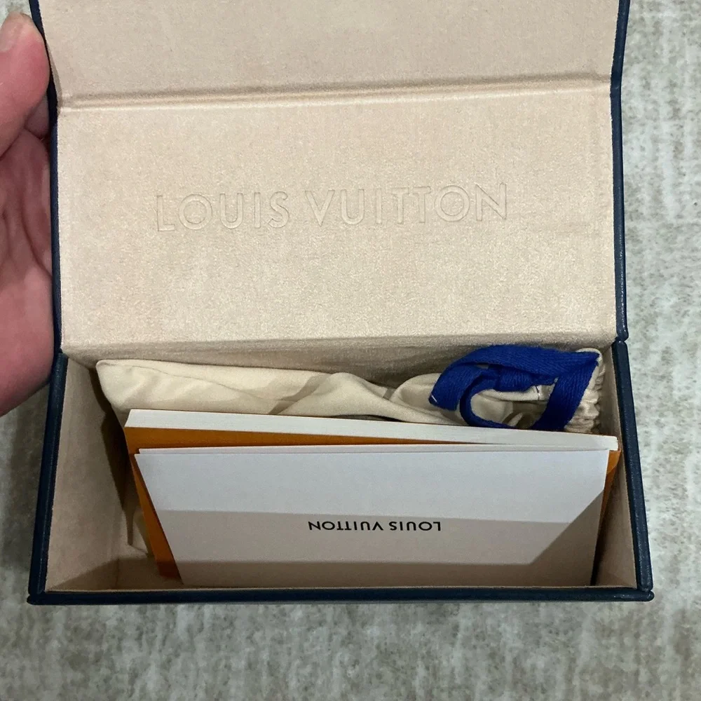 ✨💎NEW💎✨ LOUIS VUITTON Attitude Pilote Meta Sunnies! $950 in stores! - Picture 16 of 16